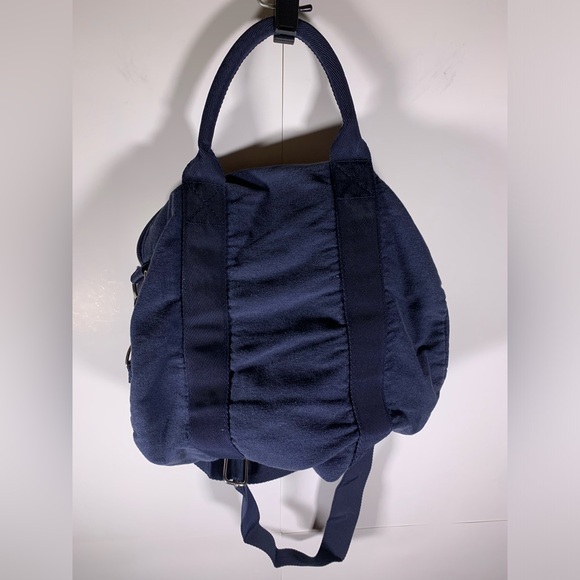 Vintage Tommy Hilfiger mini duffel bag - Picture 3 of 7